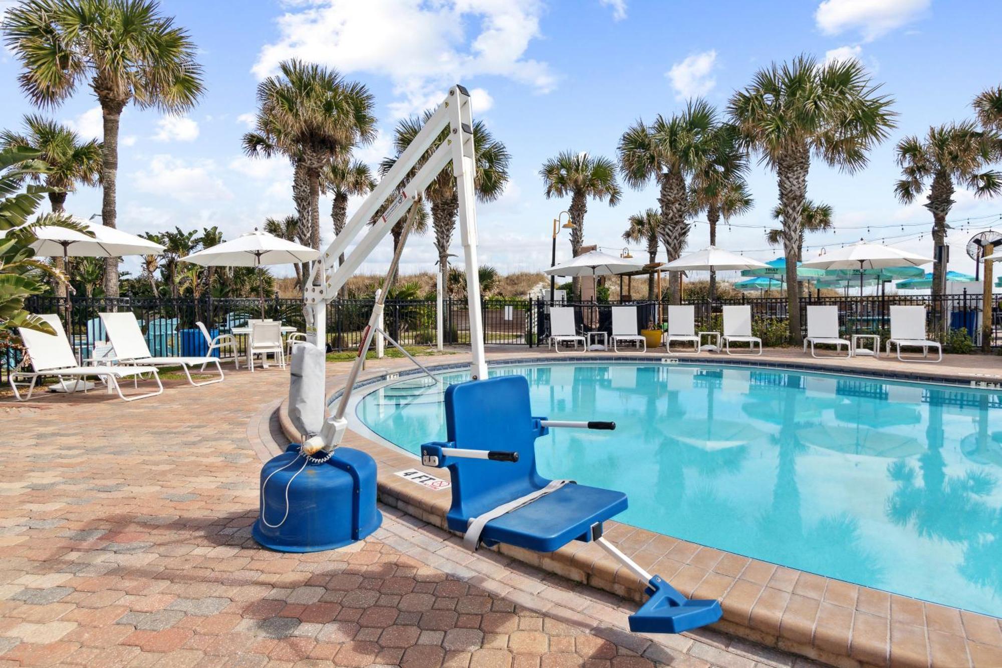 Seahorse Oceanfront Inn Neptune Beach Екстериор снимка